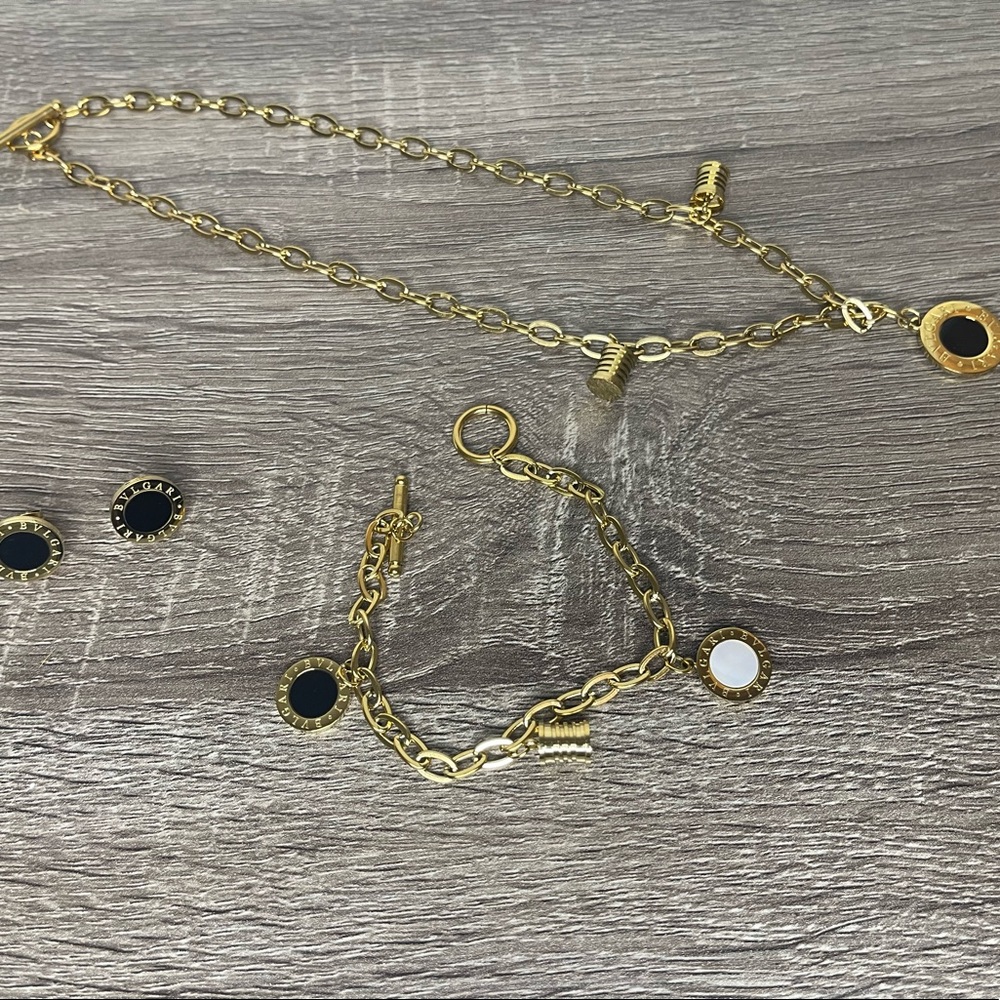 Jewelry set